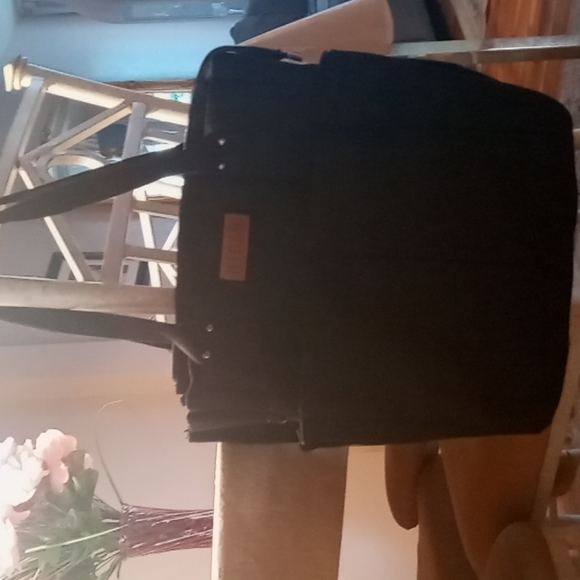 COPY - Nicav tote - Picture 1 of 4